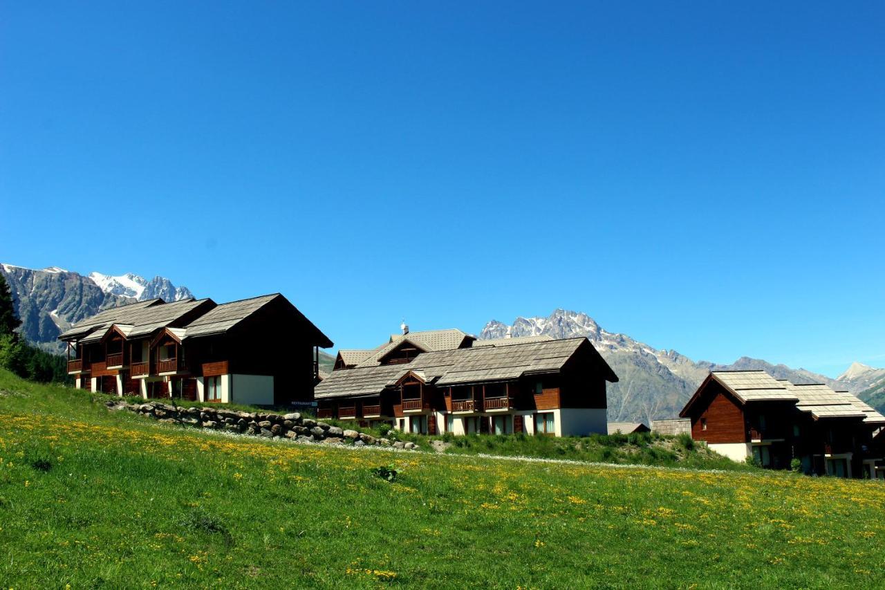 Les Chalets Du Parc Aux Etoiles - Cimes Et Neige Puy-Saint-Vincent Exterior photo