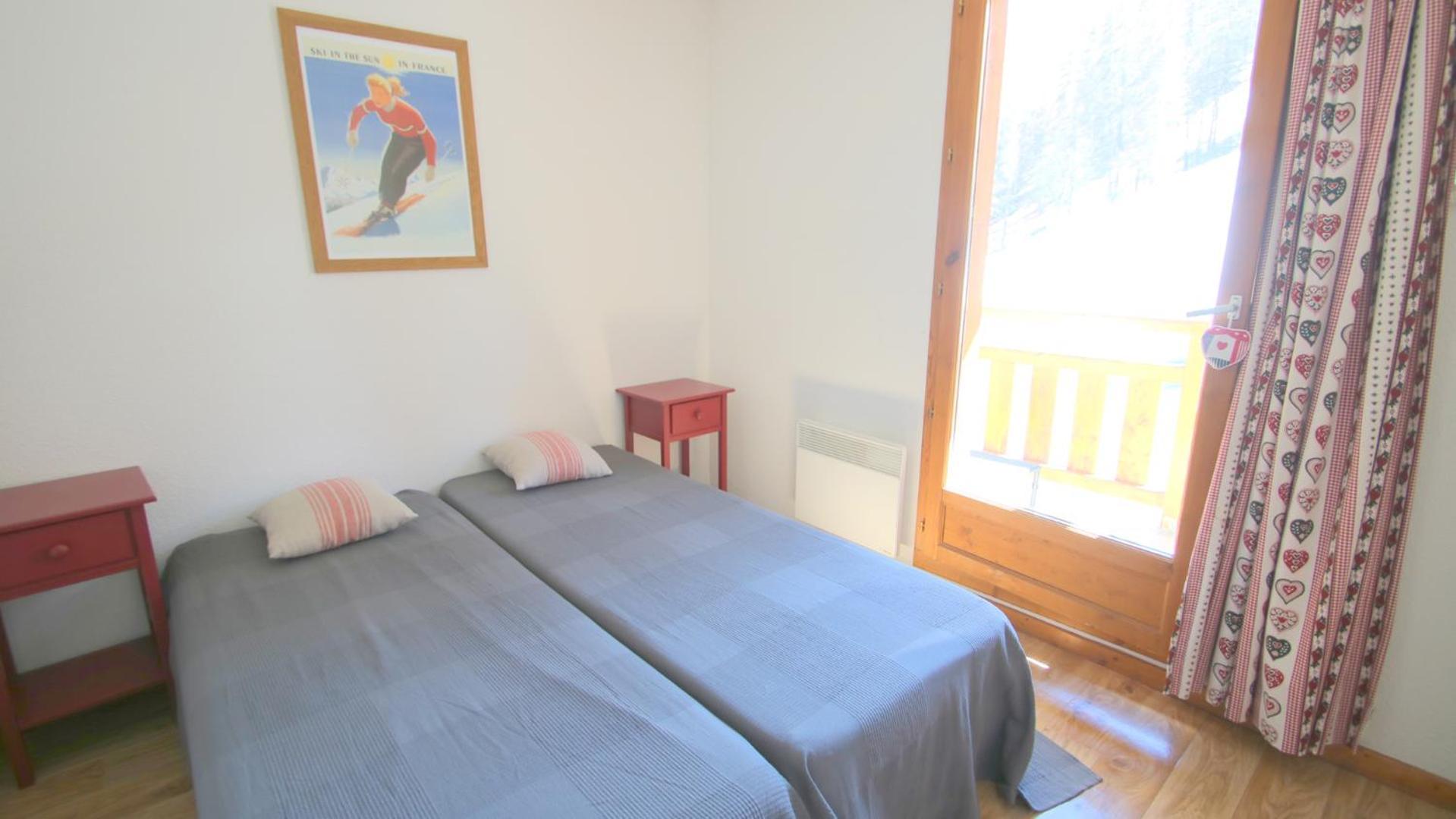 Les Chalets Du Parc Aux Etoiles - Cimes Et Neige Puy-Saint-Vincent Room photo